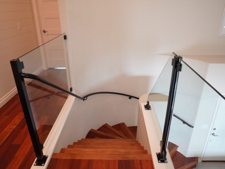 Glass and Radius Grab Rail